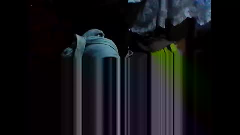 Snapshot of sexyessy863134 chatting on May 4, 8:32 am sexyessy863134 online show from May 4, 8:32 am