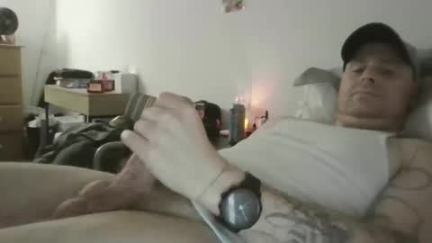 sexyfredy7722 online show from December 5, 12:30 am