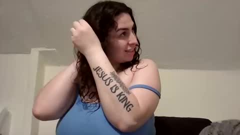 ETERNAL GODDESS WOMAN  online show from April 18, 4:05 am