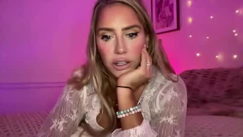 Ashley Love online show from November 10, 9:19 am