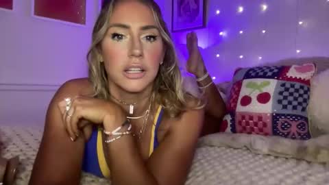 Ashley Love online show from April 19, 9:41 am