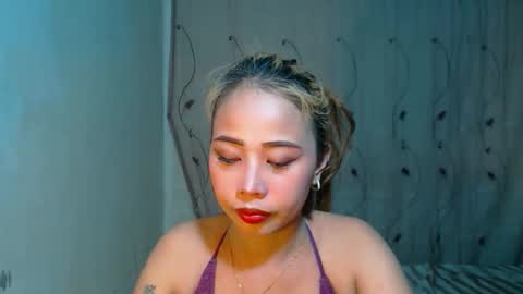 jeanken and jelian online show from November 16, 11:27 am