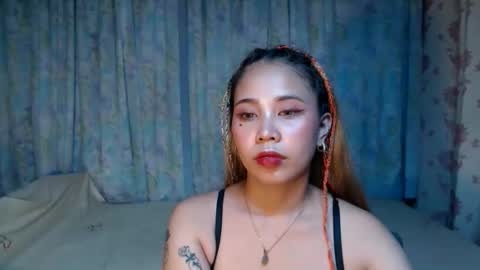 jeanken and jelian online show from December 4, 8:39 pm