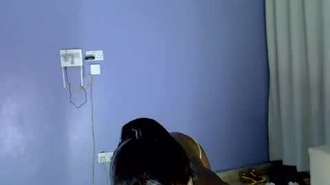 Snapshot of sexyicey99 chatting on July 4, 9:43 pm SexyIcey online show from July 4, 9:43 pm