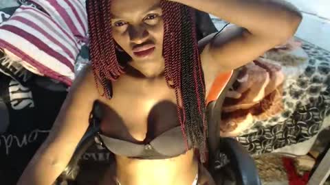 Snapshot of sexyjustin202 chatting on May 19, 3:02 am sexyjustin202 online show from May 19, 3:02 am