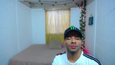 Snapshot of sexykata_of chatting on April 27, 10:30 pm Kata sexy online show from April 27, 10:30 pm
