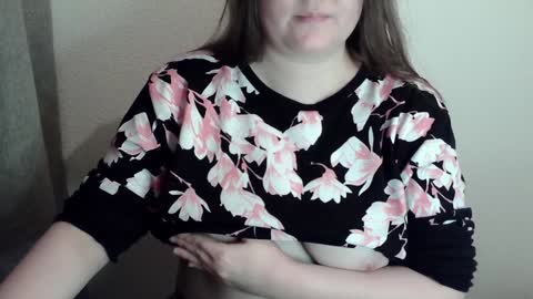 Snapshot of sexykitty_2 chatting on December 27, 3:31 am Kate online show from December 27, 3:31 am