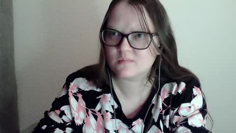 Snapshot of sexykitty_2 chatting on January 1, 4:29 am Kate online show from January 1, 4:29 am