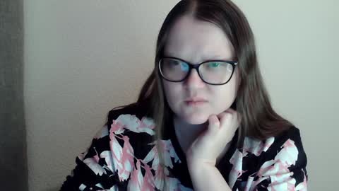 Snapshot of sexykitty_2 chatting on January 15, 5:15 pm Kate online show from January 15, 5:15 pm