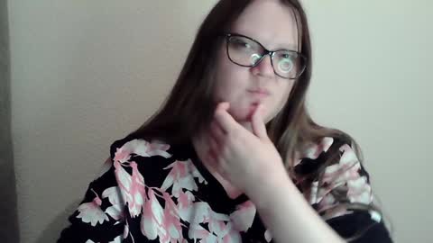 Snapshot of sexykitty_2 chatting on January 23, 12:46 am Kate online show from January 23, 12:46 am