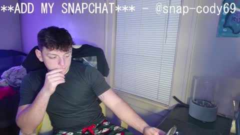 Snapshot of sexylax69 chatting on January 2, 1:38 am sexylax69 online show from January 2, 1:38 am