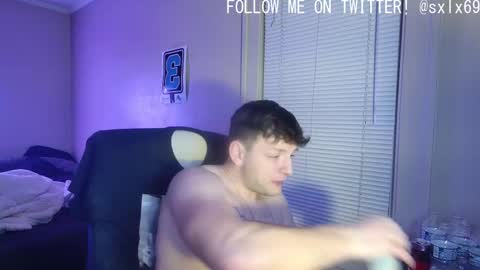 Snapshot of sexylax69 chatting on February 14, 1:45 am sexylax69 online show from February 14, 1:45 am