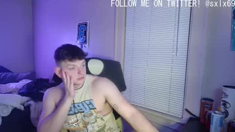 Snapshot of sexylax69 chatting on February 21, 1:44 am sexylax69 online show from February 21, 1:44 am