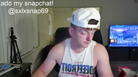 Snapshot of sexylax69 chatting on September 11, 12:44 am sexylax69 online show from September 11, 12:44 am