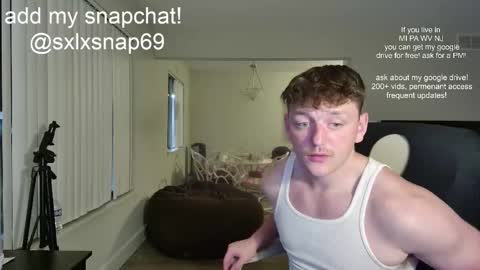 Snapshot of sexylax69 chatting on September 16, 12:44 am sexylax69 online show from September 16, 12:44 am