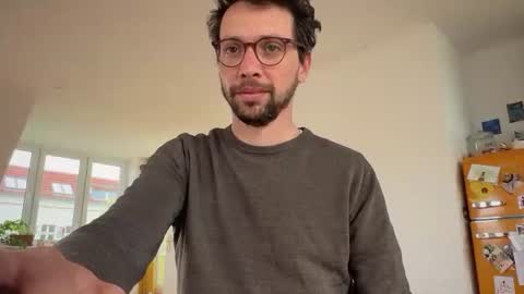 sexyleo8282 online show from May 7, 1:38 pm