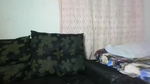 Snapshot of sexyleon69 chatting on January 18, 4:26 am Sexy leon online show from January 18, 4:26 am