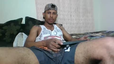 Snapshot of sexyleon69 chatting on February 22, 4:30 pm Sexy leon online show from February 22, 4:30 pm