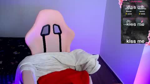 Snapshot of sexyloba_ chatting on June 20, 3:48 pm sexyloba independent model online show from June 20, 3:48 pm