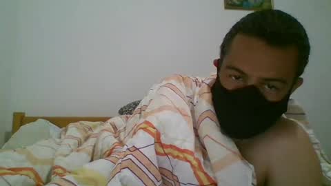 Snapshot of sexymachine069 chatting on June 18, 8:47 am Homer009 online show from June 18, 8:47 am