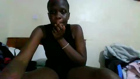 sexymaya255 online show from December 14, 5:40 pm