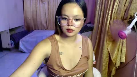 sexyme2069 online show from April 22, 5:58 pm
