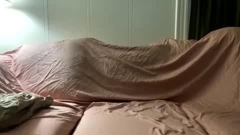 Snapshot of sexymeetball chatting on November 21, 9:52 am sexymeetball online show from November 21, 9:52 am