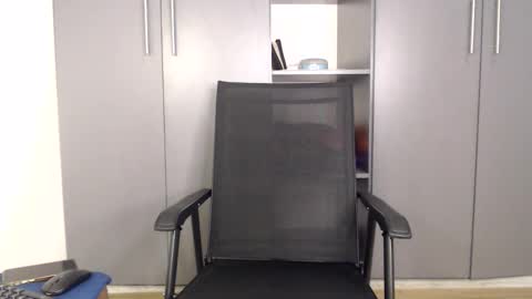 Snapshot of sexymia06 chatting on May 11, 12:44 pm Melina online show from May 11, 12:44 pm