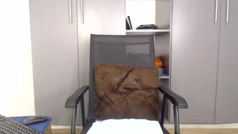 Snapshot of sexymia06 chatting on May 11, 2:45 pm Melina online show from May 11, 2:45 pm