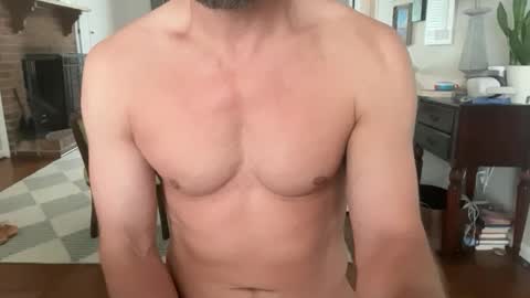 sexymug124124 online show from May 8, 5:18 pm