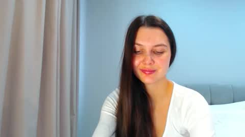 SexyMyMeow online show from April 13, 5:24 am