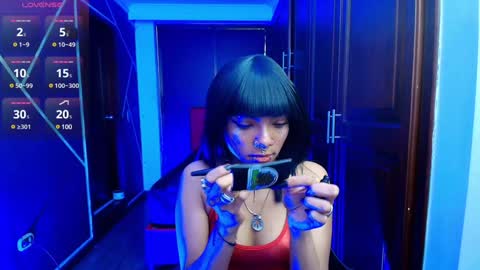 N A F online show from January 27, 7:46 pm