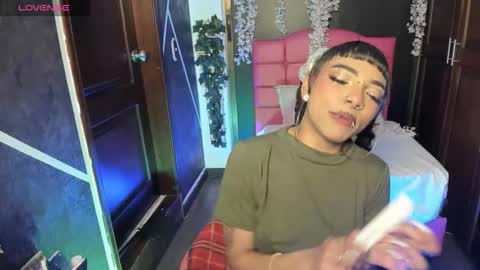 N A F online show from October 21, 7:47 pm