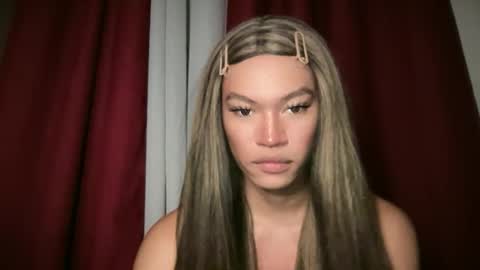 Snapshot of sexynakedweapon chatting on June 2, 2:02 am LIEZEL online show from June 2, 2:02 am