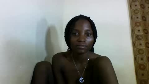 Snapshot of sexyneedle22 chatting on February 17, 2:04 pm VIVIAN online show from February 17, 2:04 pm