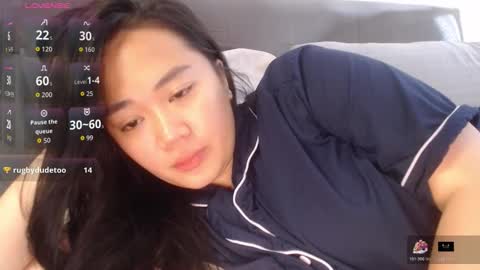 sexypenguin13 online show from March 5, 8:32 am