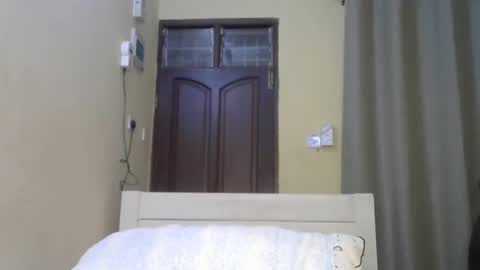 Lee online show from March 3, 12:05 pm