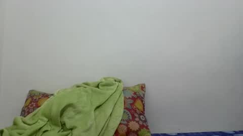 Snapshot of sexypinay_lyn chatting on October 13, 5:18 am sexypinay_lyn online show from October 13, 5:18 am