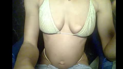 Snapshot of sexypussy000 chatting on February 7, 2:59 am sexypussy000 online show from February 7, 2:59 am