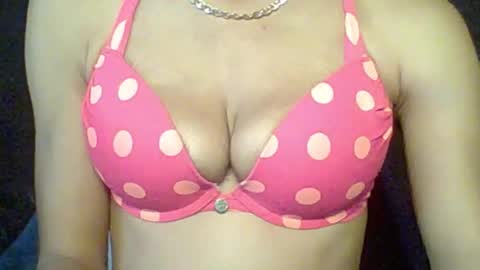 Snapshot of sexypussy000 chatting on February 17, 4:35 pm sexypussy000 online show from February 17, 4:35 pm