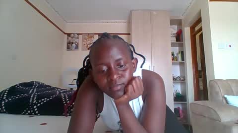 Snapshot of sexyreddebony chatting on January 16, 12:53 pm sexyreddebony online show from January 16, 12:53 pm