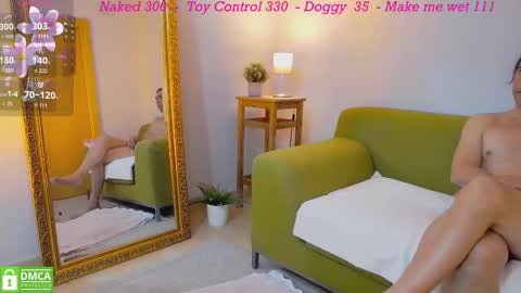 Snapshot of sexyscouple chatting on October 14, 9:54 am Kristina the Best. Join me too on online show from October 14, 9:54 am