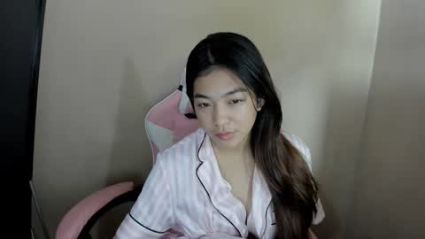 Snapshot of sexyshea_ chatting on March 30, 6:09 pm SHEA online show from March 30, 6:09 pm