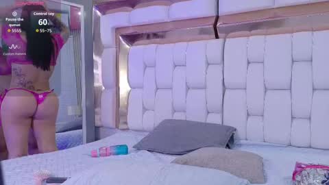 Kendall online show from September 30, 12:21 pm