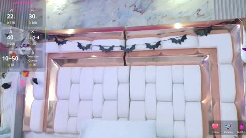 Kendall online show from October 18, 12:17 pm