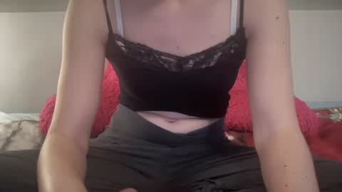 Sexy Skylar online show from May 17, 11:45 pm