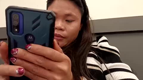 Snapshot of sexysmiley109 chatting on February 9, 5:54 pm sexysmiley109 online show from February 9, 5:54 pm