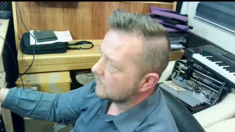 Snapshot of sexysteve80 chatting on April 22, 8:54 pm sexysteve80 online show from April 22, 8:54 pm