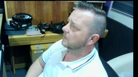 sexysteve80 online show from July 14, 9:53 pm