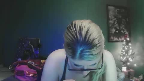 sexystripper69 online show from January 13, 1:13 am